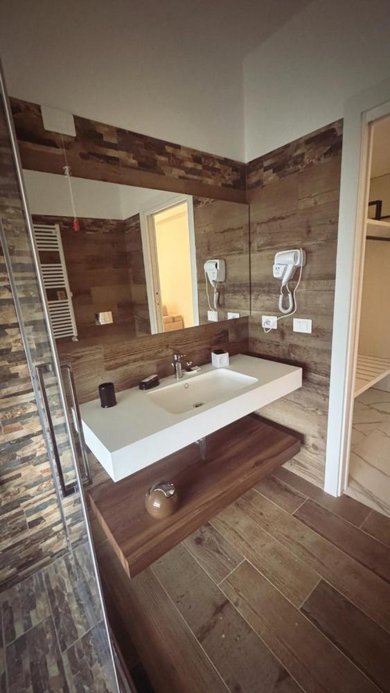 B&B Glass Paradise カタンザーロ エクステリア 写真